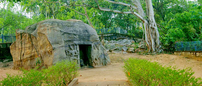 Vizhinjam RockCut Cave